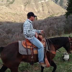 Meet your Posher, Connor